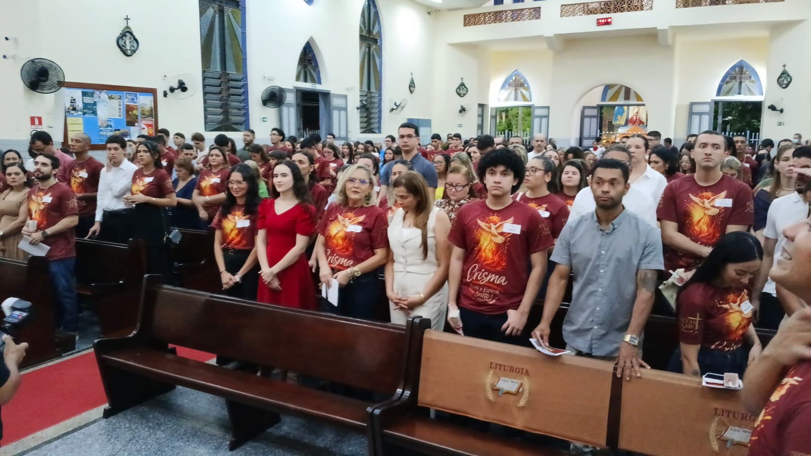 Foto: Thesco Duarte (Jovens da Crisma da Celebração das 19h) 