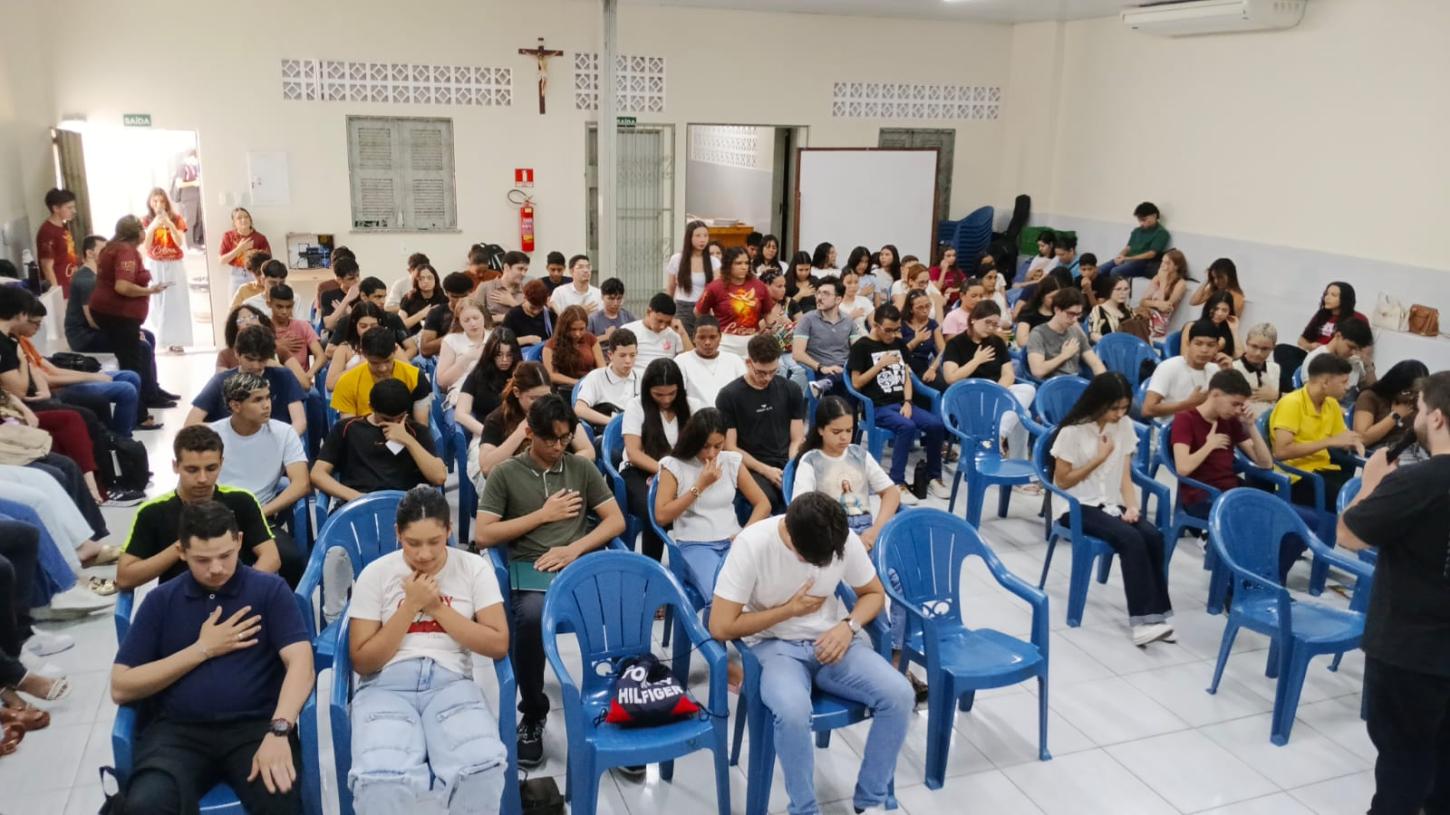 Foto: Thesco Duarte (Momento de oração)